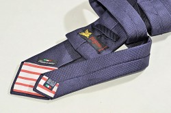 Cravatta in seta cucita a mano made in Italy